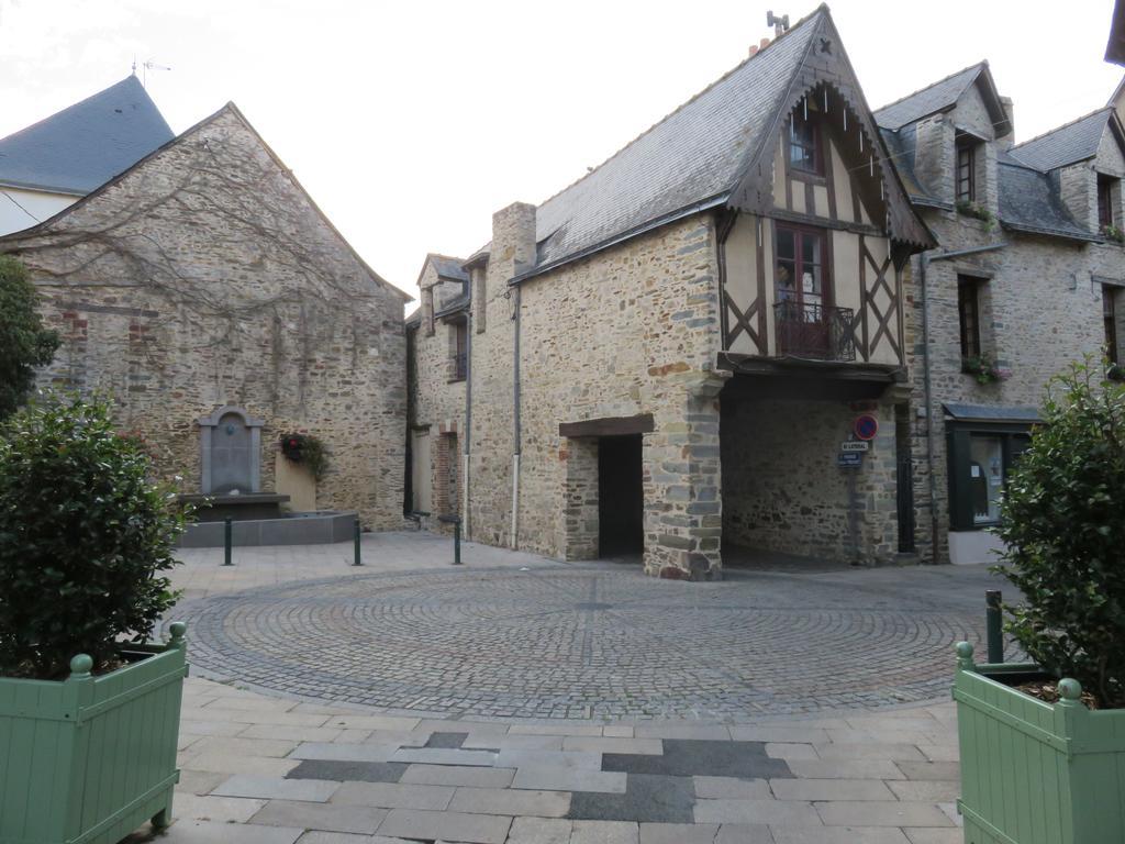 Châteaubriant Appartement De Charme - Centre Ville מראה חיצוני תמונה